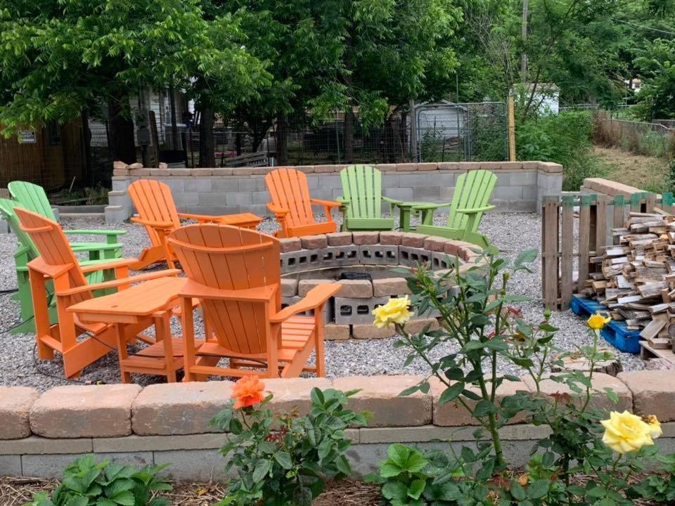 Ez 1 Mile To Fort Sill! Pumpkin Cottage Sleeps 9, Grills, Firepit, Laundry 劳顿 外观 照片